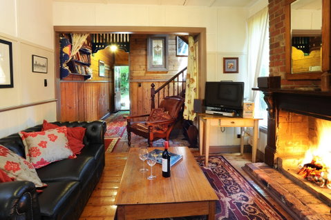 Como Cottages Accommodation - Accommodation Perth 1