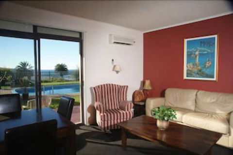 Whale Motor Inn And Restaurant - Perth Resorts 3