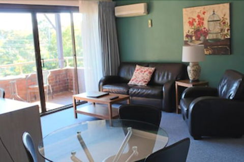 Whale Motor Inn And Restaurant - Perth Resorts 5