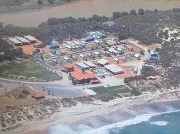 Seaspray Beach Holiday Park - Accommodation Perth 1