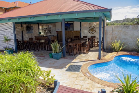 Seaspray Beach Holiday Park - Accommodation Perth 5