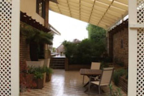Bathurst Heights B&B - Accommodation Perth 2