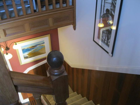 Heritage Guesthouse - Accommodation Perth 3