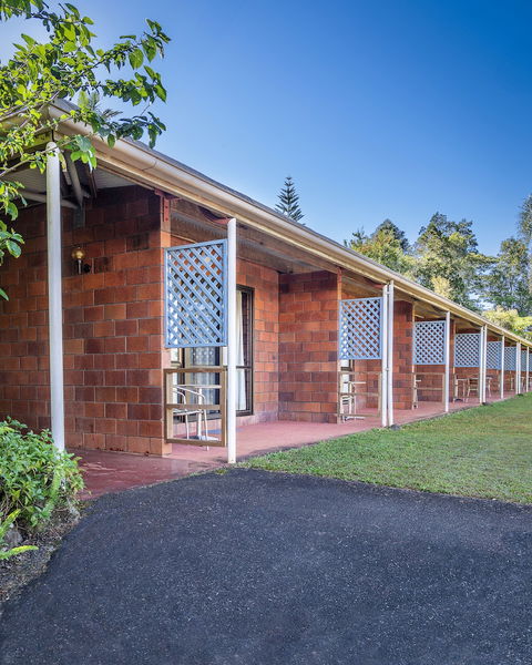 Malanda Lodge Motel - Accommodation Perth 0