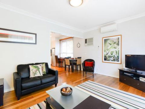 BOUTIQUE STAYS Sandyside Sandringham Villa Units - Accommodation Perth 5