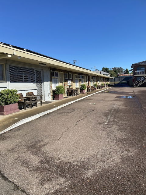 Maitland City Motel - Perth Resorts 1