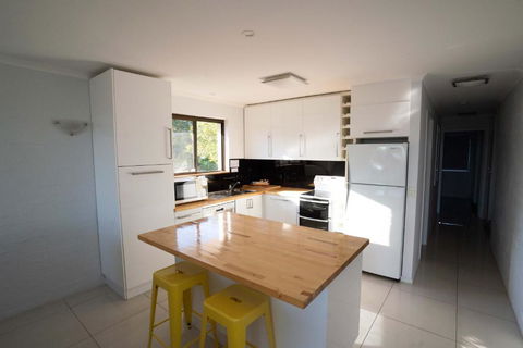 Myuna Holiday Apartments - Perth Resorts 6