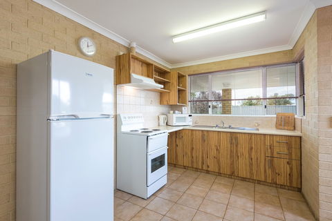 Albany Holiday Units - Perth Resorts 2