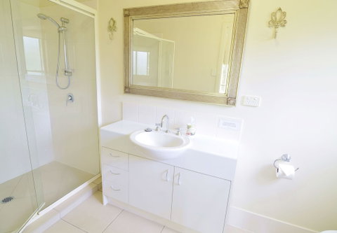 Apple Tree Cottage & Studio - Accommodation Perth 2