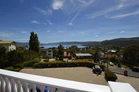 Top Deck - Accommodation Perth 3