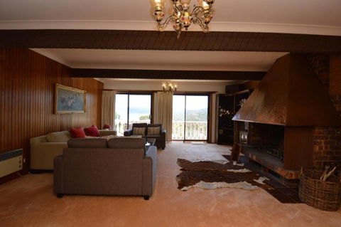 Top Deck - Accommodation Perth 5