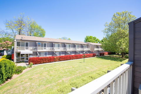 Summer East Serviced Apartments - Accommodation Perth 0