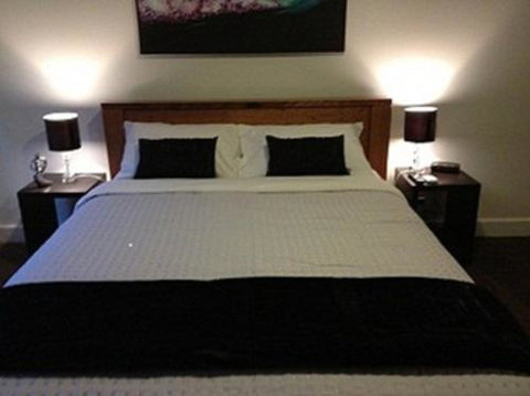Ploughmans On Wallis Horsham - Accommodation Perth 1