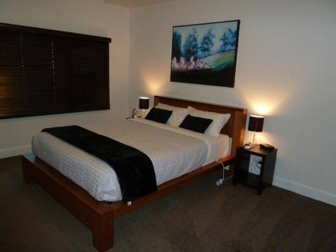 Ploughmans On Wallis Horsham - Accommodation Perth 2