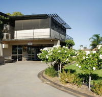 Mayfair Motel - Perth Resorts