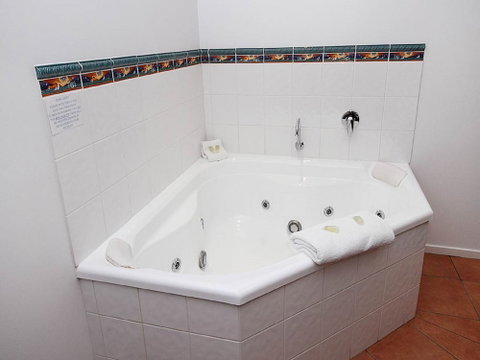 Browns Plains Motor Inn - Accommodation Perth 2