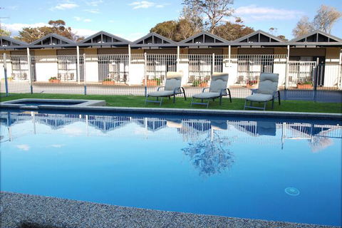 Mornington Motel - Perth Resorts 2