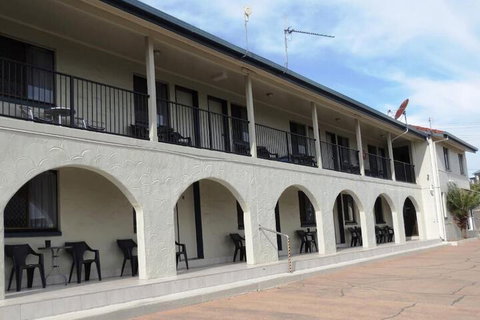 Park View Motel - Perth Resorts 5