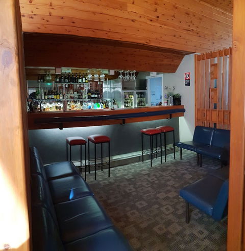 Amber Court Motel, Coonabarabran - Perth Resorts 3