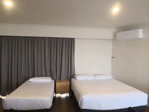 Dandenong Motel - Perth Resorts 0