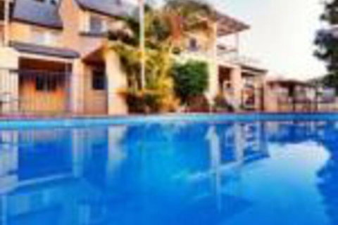 Korora Bay Beach House - Accommodation Perth 0