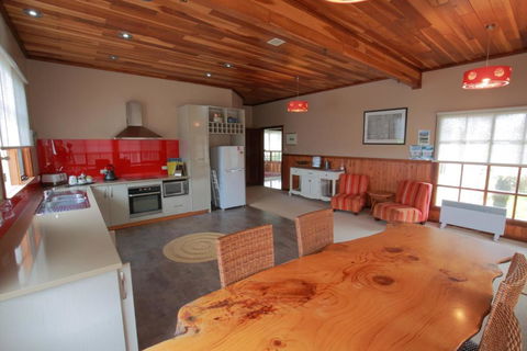 Cable Station Accommodation - Perth Resorts 1