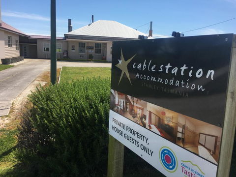 Cable Station Accommodation - Perth Resorts 6