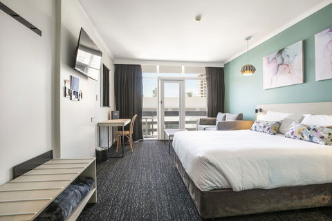 Nightcap At Watermark Glenelg - Accommodation Perth 5
