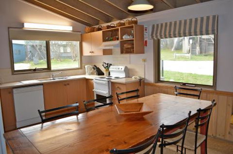 Warrejo - Accommodation Perth 2