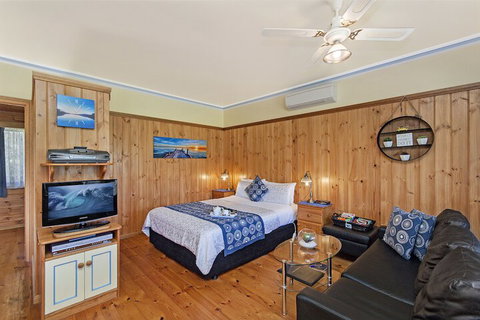Sails Elegant Spacious Beach Villa - Accommodation Perth 7