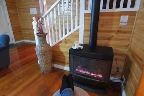 Sails Elegant Spacious Beach Villa - Accommodation Perth 1