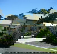 Pepper Tree Cabins - Accommodation Perth