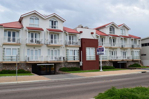 The Jetty Resort - Accommodation Perth 2