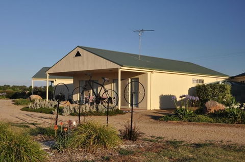 Milawa Muscat Retreat B&B - Perth Resorts 6