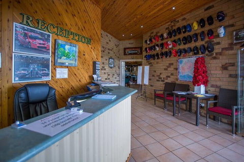 Abacus Motel - Perth Resorts 6