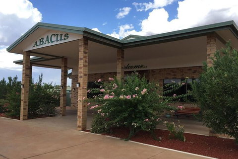 Abacus Motel - Perth Resorts 1