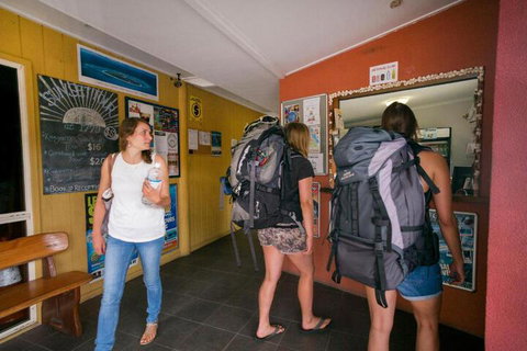 Beachside 1770 YHA - Accommodation Perth 7