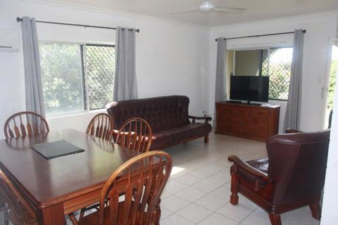 Unit On Rogers - Accommodation Perth 4