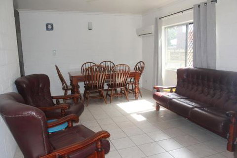 Unit On Rogers - Accommodation Perth 5