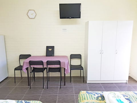 Maria Motel - Perth Resorts 6