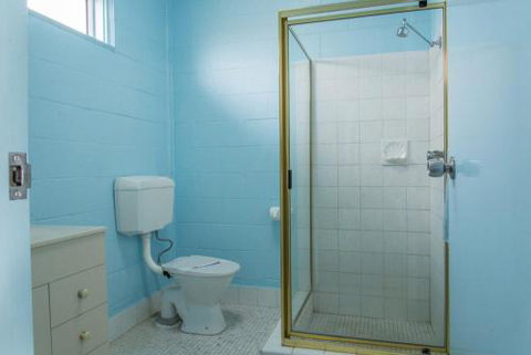 Artesian Motor Inn - Perth Resorts 1
