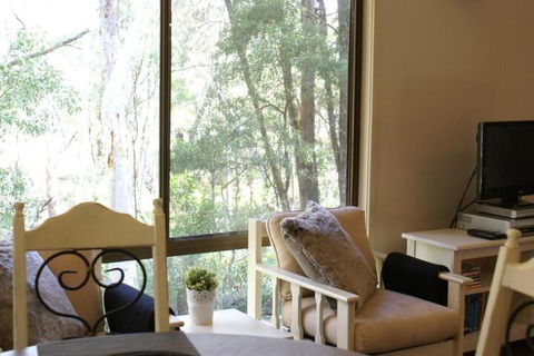 Twin Falls Bush Cottages - Perth Resorts 6