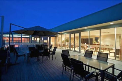 Broadbeach Inverloch Resort - Accommodation Perth 7