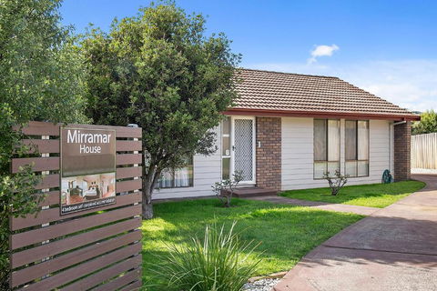Mirramar House - Perth Resorts 3