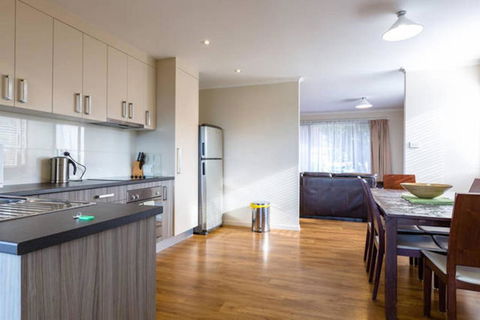 Mirramar House - Perth Resorts 4