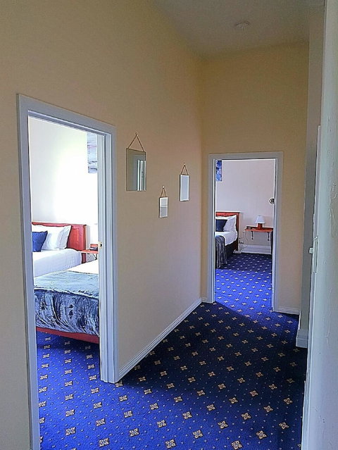 The Wharf Hotel Wynyard - Accommodation Perth 5