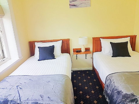 The Wharf Hotel Wynyard - Accommodation Perth 2