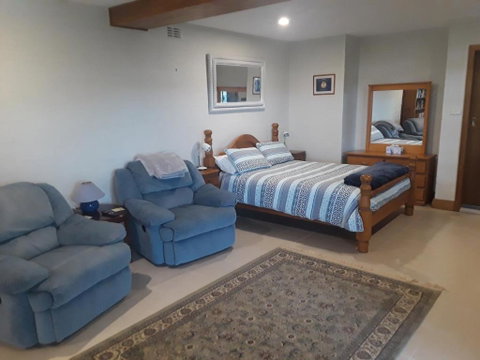 Rockwall Avoca Beach - Accommodation Perth 2