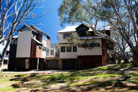 Blue Ice - Accommodation Perth 0