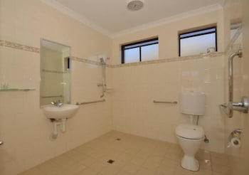 The Tower Hotel Kalgoorlie - Perth Resorts 2